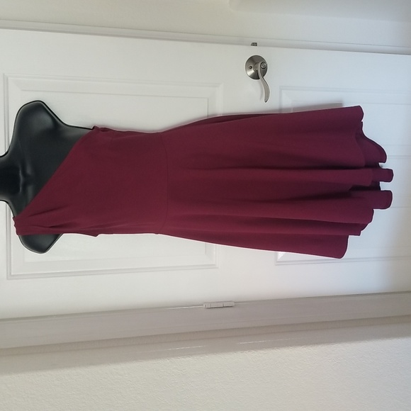 Sarah Mathews One Shoulder Dress - Picture 4 of 5